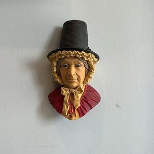 Bossons 1966 England Chalkware Extremely Rare Woman with Hat & Brooch Bust